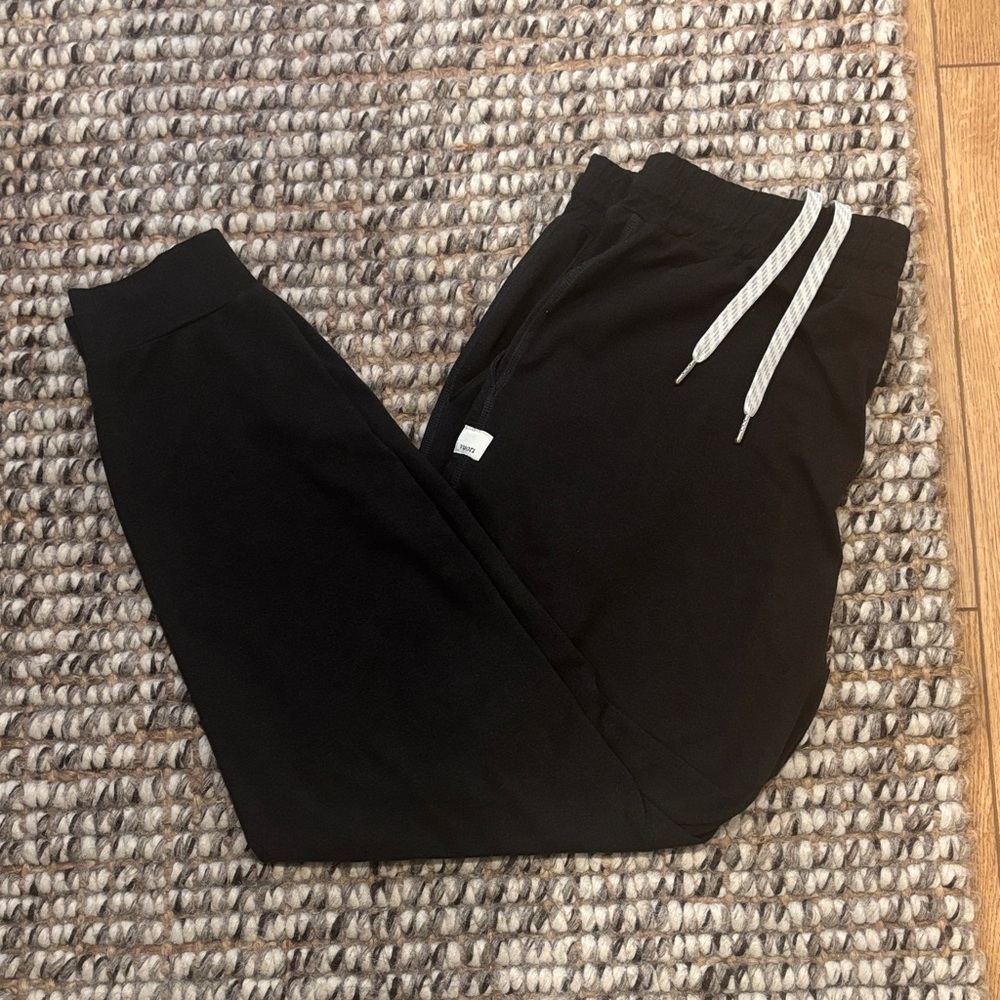 Vuori Women’s Joggers